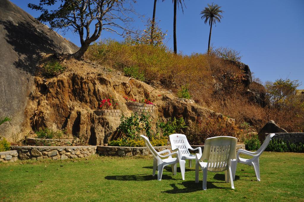 Hotel Oasis Mount Abu Exterior foto