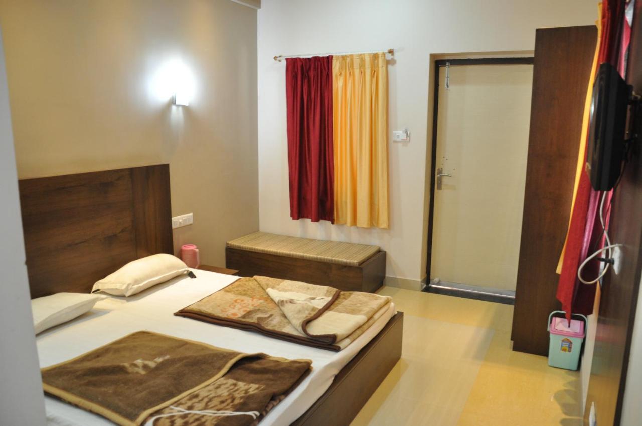 Hotel Oasis Mount Abu Exterior foto